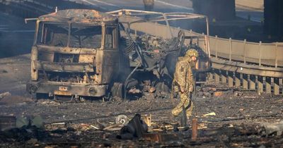 Civilian casualties, environmental catastrophes and peace talks - the latest news from Ukraine