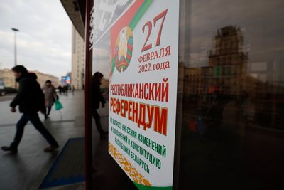 Belarus holds constitutional vote as crisis in Ukraine rages