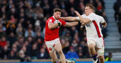 Ex-England star will "eat humble pie" after Alex Cuthbert's heroic Six Nations display