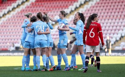 Manchester City blow away Manchester United in second half to reach FA Cup quarter-finals