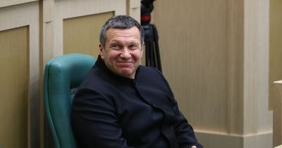 Russian TV host cries about losing Italian villa as sanctions over Ukraine invasion hit