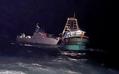 Eight fishermen held by Sri Lankan Navy near Katchatheevu