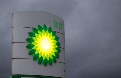 BP abandons stake in Russian oil giant Rosneft with up to $25bn charge after Putin orders Ukraine invasion