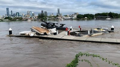 Queensland and NSW weather updates: Brisbane River falling with the tide as Lismore deals with flood emergency — as it happened