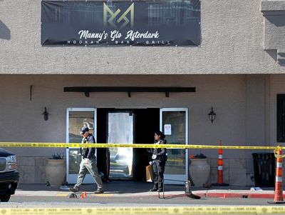Las Vegas police search for suspects in hookah bar shooting