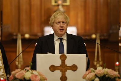 Immediate family members will be able to join Ukrainians in UK, PM announces