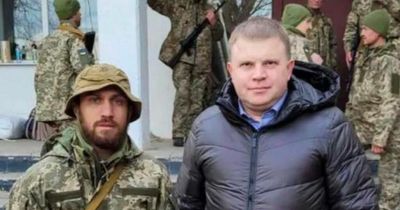 Ukrainian boxer Vasyl Lomachenko arms himself with rifle amid Russia invasion