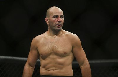 Glover Teixeira vs. Jiri Prochazka title fight shifts from UFC 274 to UFC 275 in June