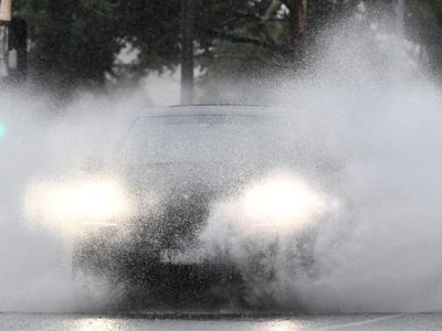 Flash flooding warning in eastern Tasmania
