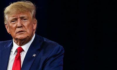 Trump ignores Farage – and risks midterm elections farrago – with insistence on big lie