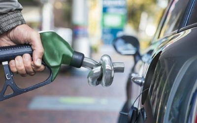 Australian petrol prices set to rise further as Ukraine war pushes oil higher
