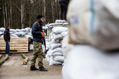Ukrainian presidential adviser demands Russian forces leave - media