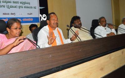 Minister directs officials to act against vehicles carrying sand beyond permitted limits