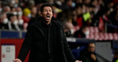 Manchester United fans give resounding response to Roy Keane suggestion to appoint Diego Simeone