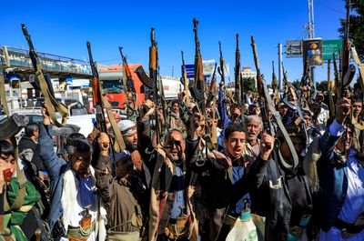 UN Security Council extends Yemen arms embargo to all Huthi rebels