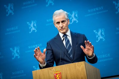 Norway to send weapons to Ukraine, in change of policy