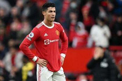 Dimitar Berbatov launches impassioned defence of Cristiano Ronaldo amid Manchester United struggles