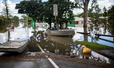 Why drinking water can be a dangerous cocktail for people in flooded Queensland and NSW