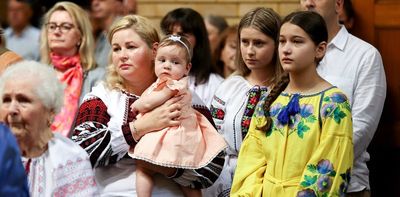 Torn between worlds, Ukrainian Australians are feeling the mental health impacts of war. Here's how to help