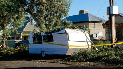 Broken Hill cleans up after powerful hailstorm