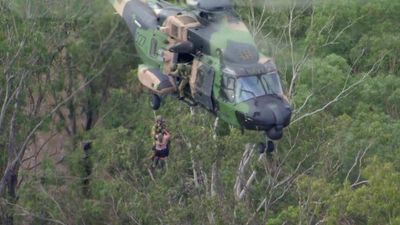 Incredible moment ADF saves three people from NSW floods in helicopter filmed