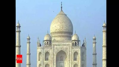 Agra: Aircraft sighted in ‘no fly zone’ near Taj Mahal