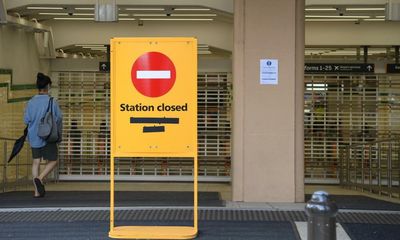 NSW Transport official placed on leave before hearing on rail system shutdown