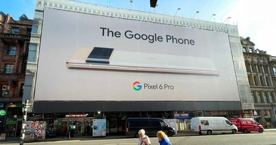 Scaffolding outside iconic Glasgow Egyptian Halls building still in place after 13 years
