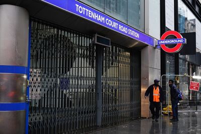 Strike paralyses Tube network