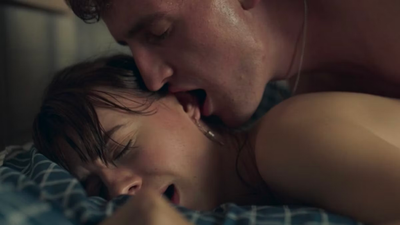 An Intimacy Coordinator Dished The Dirt On Navigating Sexy Time Scenes When Actors Get The Horn
