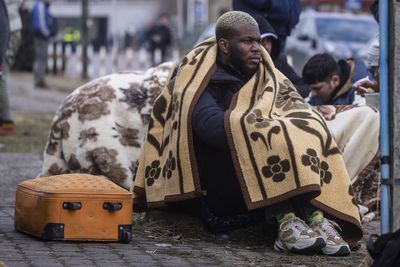 AU ‘disturbed’ by reports Africans stopped from escaping Ukraine