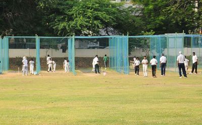Mumbai teen attempts record for batting longest, stays at crease for over 72 hours