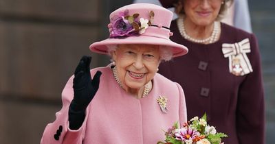 The Queen returns to work after covid