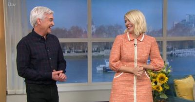 ITV This Morning's Holly Willoughby catches Phillip Schofield off guard with cheeky innuendo