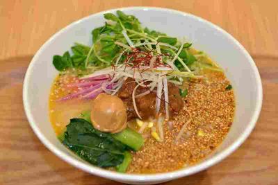 Ramen of Japan / Inspired vegan ramen to make you smile