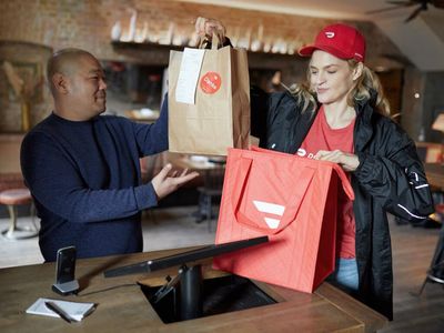 DoorDash Acquires Hospitality Tech Startup Bbot