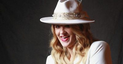 Bristol singer Elles Bailey set for top 40 album this week - 'it's absolutely nuts'