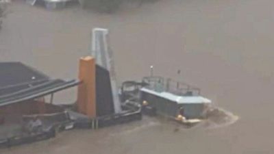 VIDEO: Australia Floods: Man Rescued From Sinking Houseboat; Another Houseboat Crashes