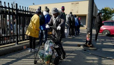 Buying shuttered Aldi’s site is good, but city must do more to eliminate food deserts