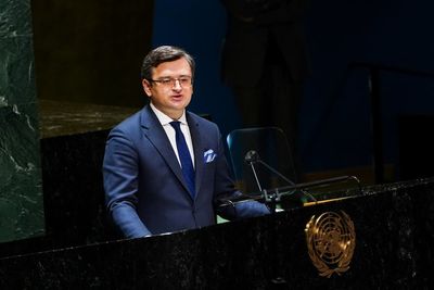 Ukraine asks China to mediate ceasefire with Russia