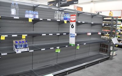 Woolworths, Coles purchase limits hit flood-affected stores