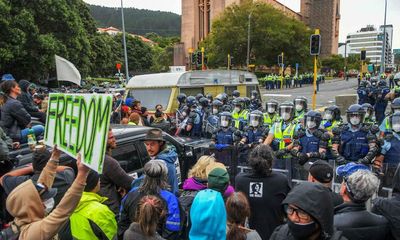 Fires and clashes break out at New Zealand parliament as police move in to clear protest