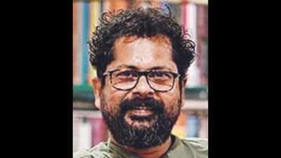 Kerala: Police arrest absconding teacher