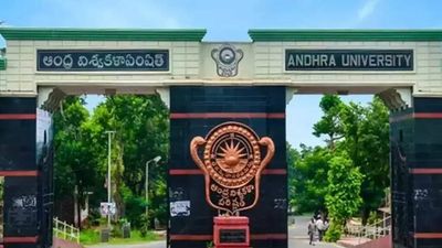 Roundtable counters opposition’s ‘Chalo Andhra University’ call
