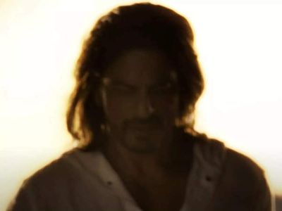 Shah Rukh Khan announces Jan 2023 release for 'Pathaan'; fans say 'the King is back'