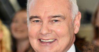 Eamonn Holmes warns fans 'painful' shingles horror could leave you blind