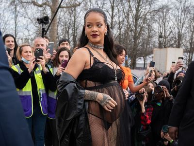 People can’t get enough of Rihanna’s ‘iconic’ response to being told she’s late to Dior show