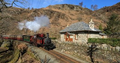 The cosy Welsh holiday cottage where you can get a steam train right to the front door