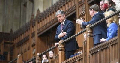 Ukrainian ambassador given huge standing ovation and applause in UK Parliament at PMQs