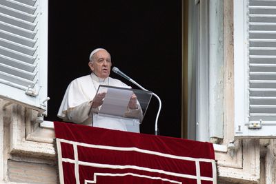 Ukraine has asked Pope to talk to Putin about humanitarian corridors -Ukraine deputy PM